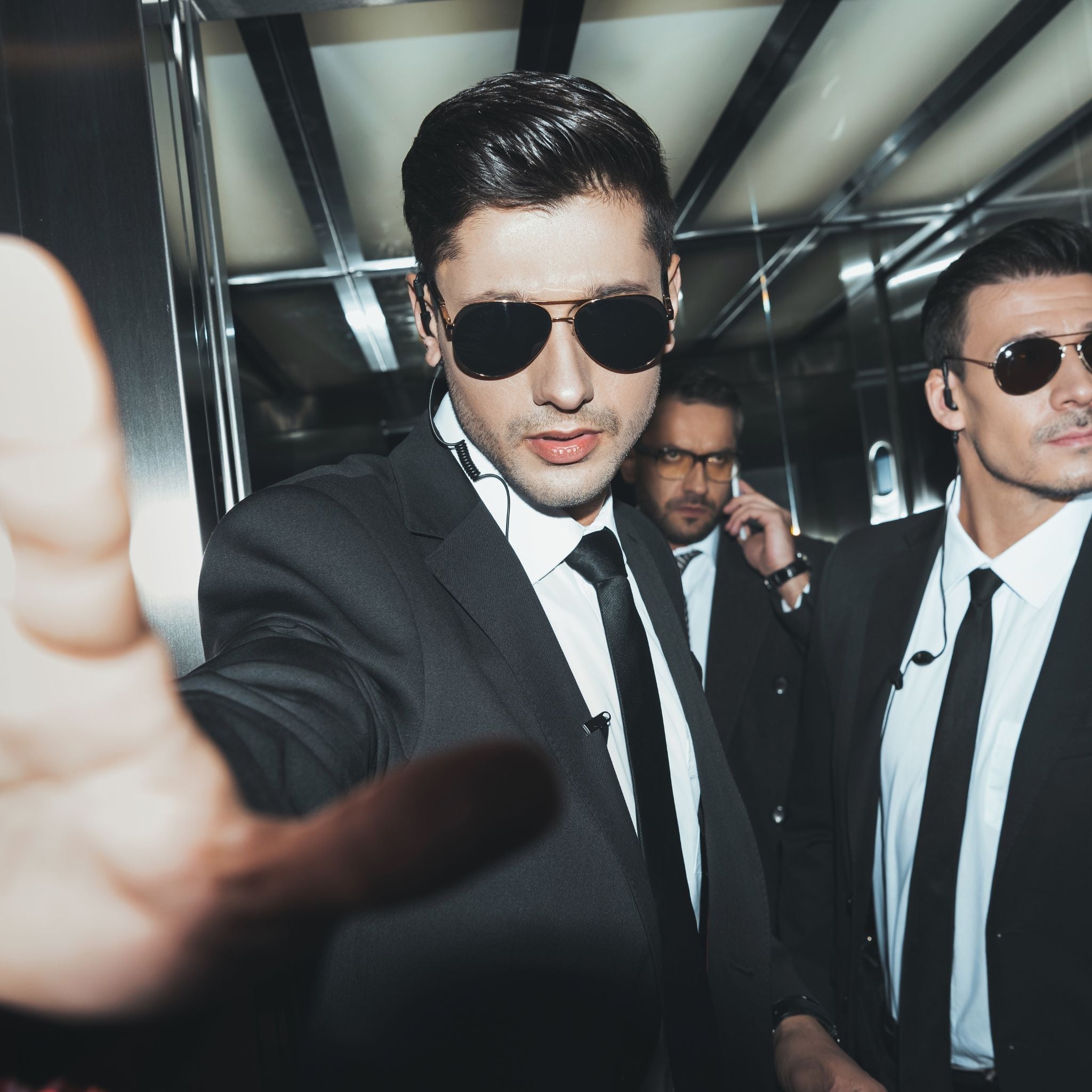 Explore Iconic Clive Christian Scents Easily