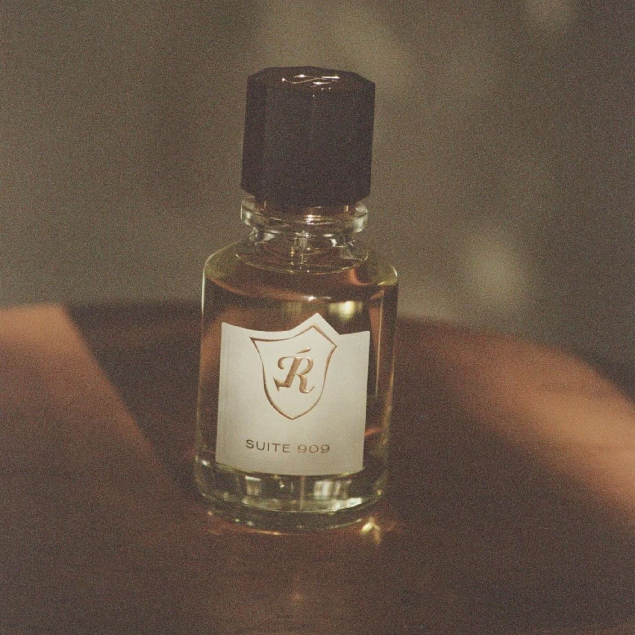 Suite 909 Perfume Reservation