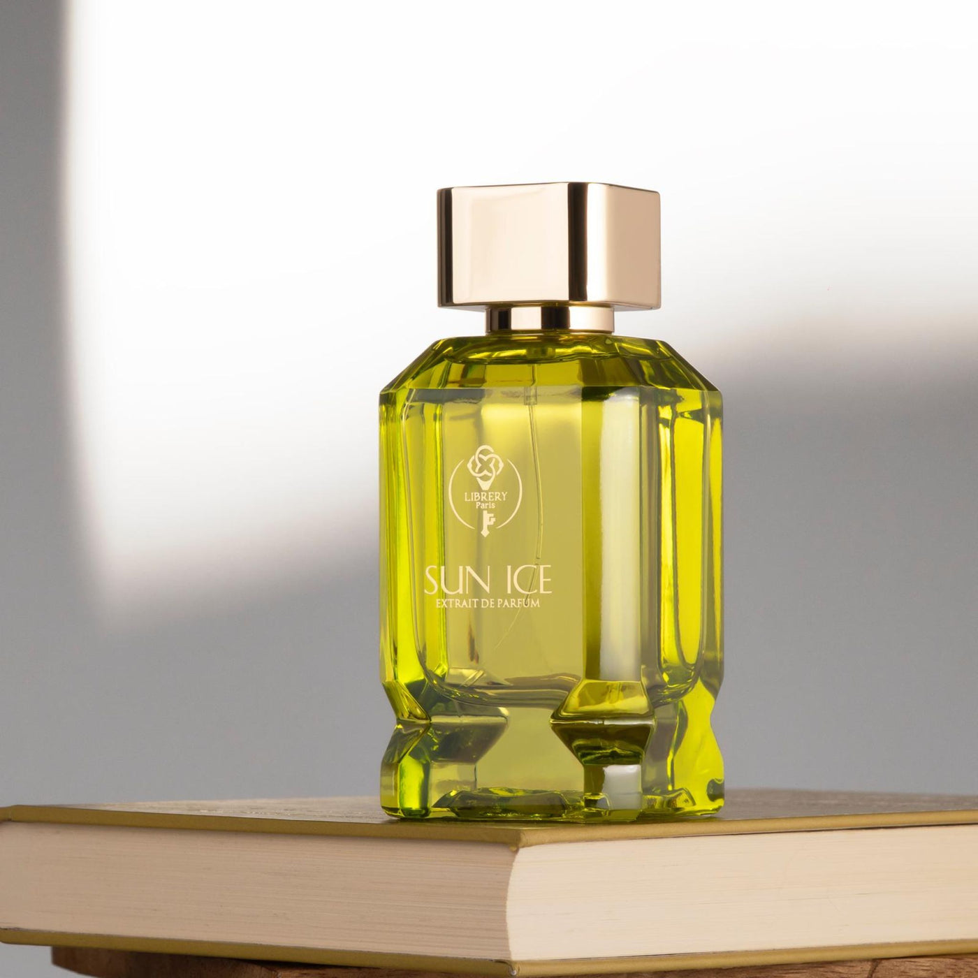 Fragrance Librery Perfume Sun Ice 