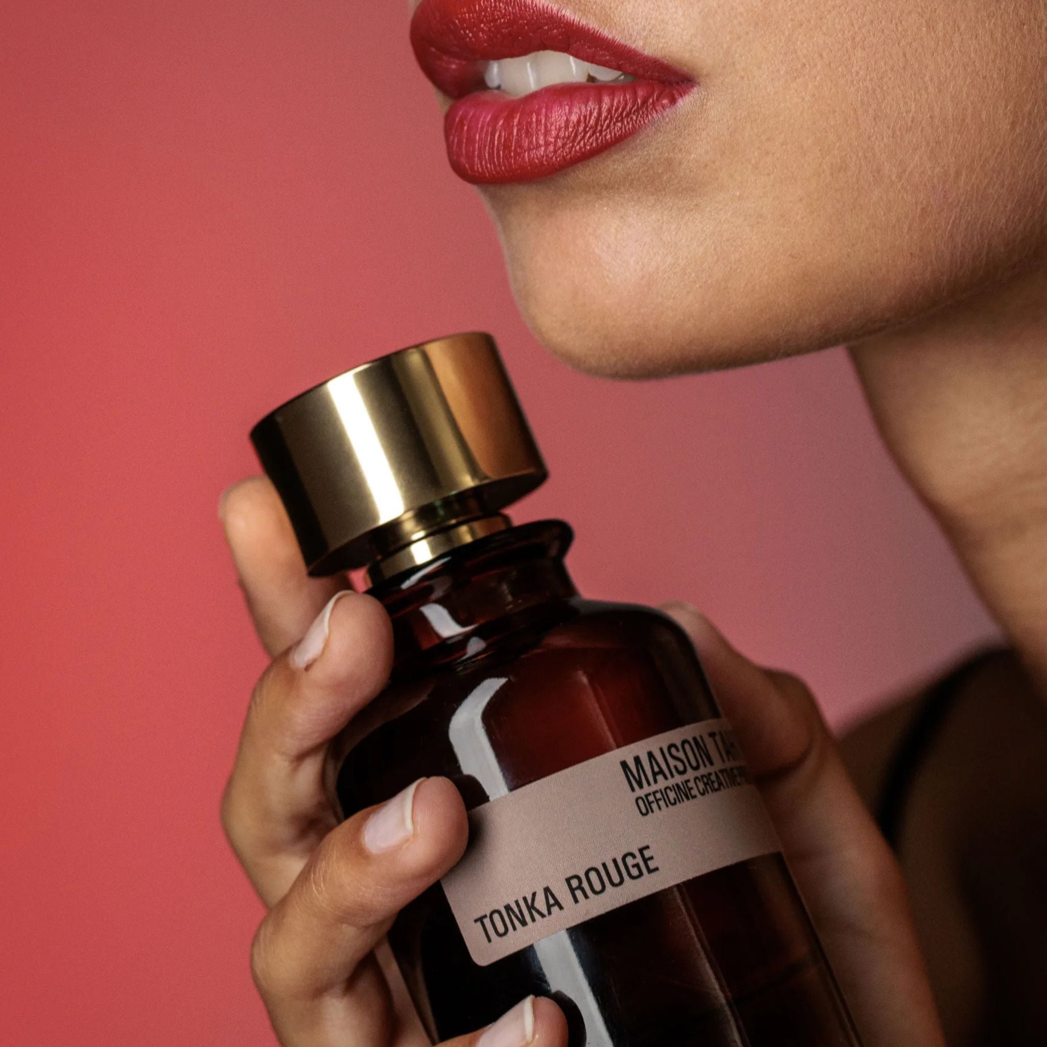 Tonka Rouge Perfume Maison Tahité